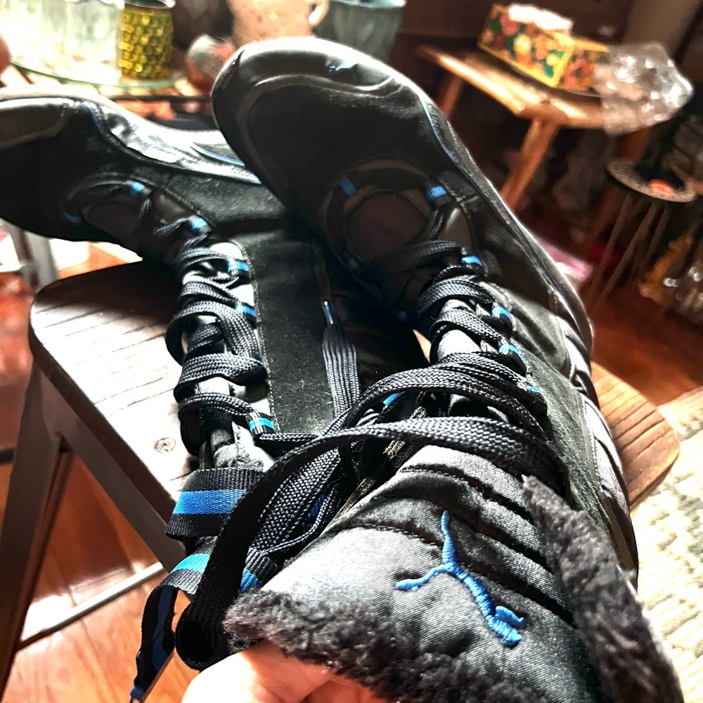 Puma Black Shoe Label with White Tag and Multicolor Logo - Picture 5 of 10